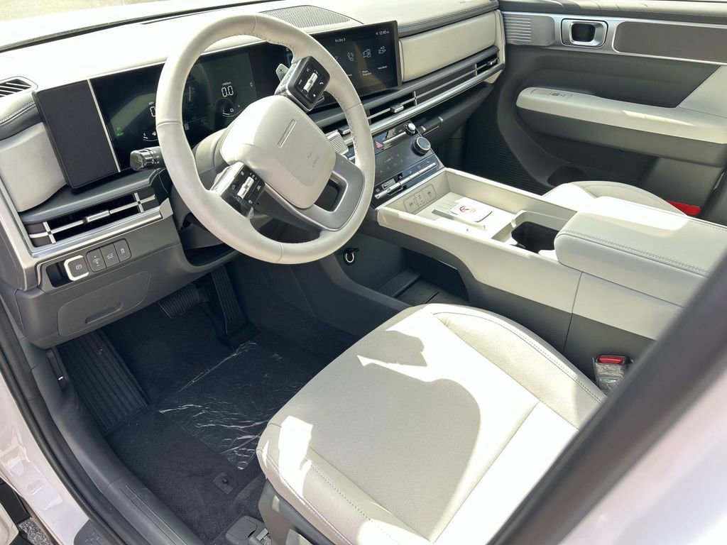 New 2026 Hyundai Santa Fe SE image 14