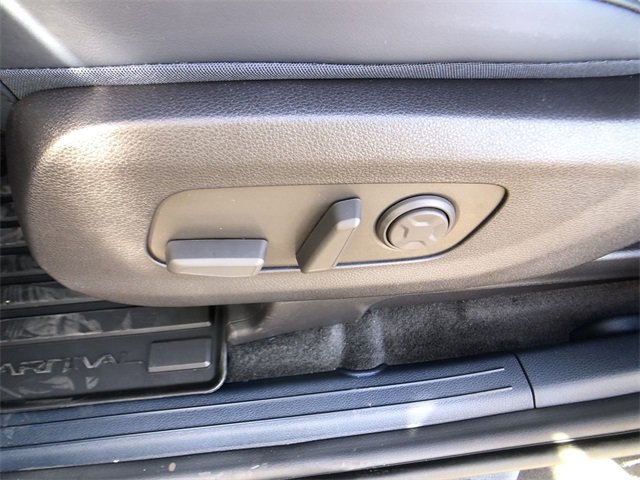 New 2026 Kia Carnival EX image 12