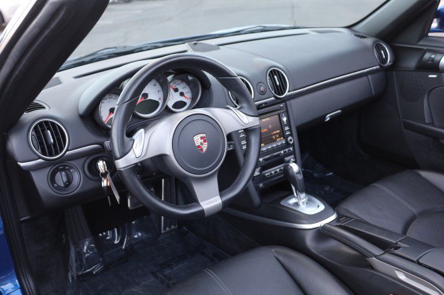 Used 2009 Porsche Boxster S RWD image 25