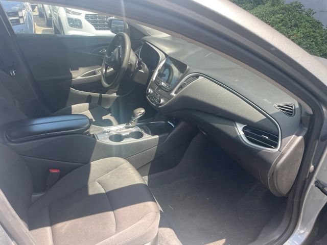 Used 2024 Chevrolet Malibu LT FWD image 18