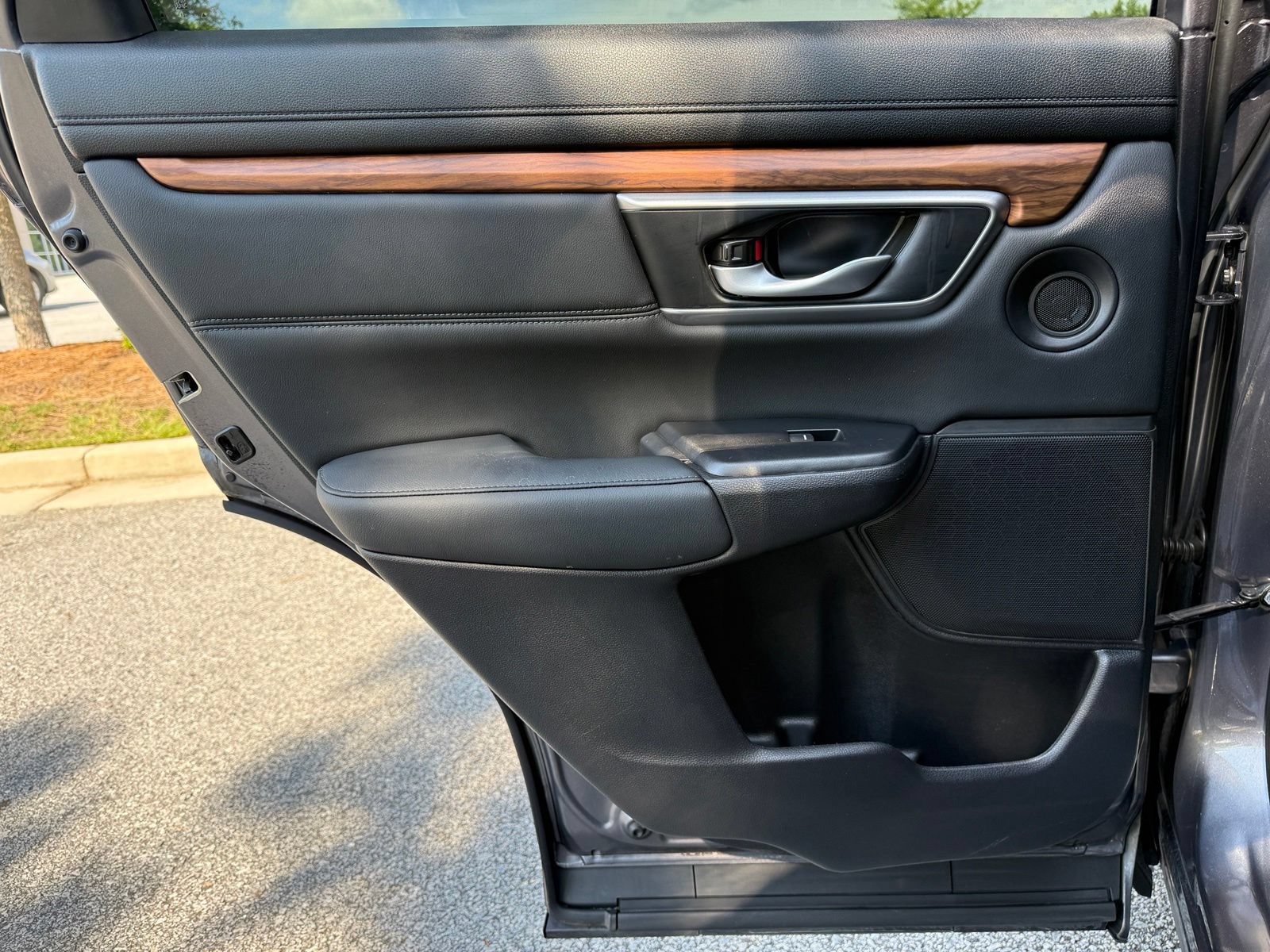 Used 2021 Honda CR-V EX-L image 45