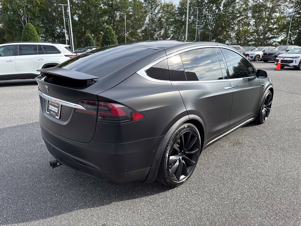 Used 2017 Tesla Model X 75D AWD/4WD image 7