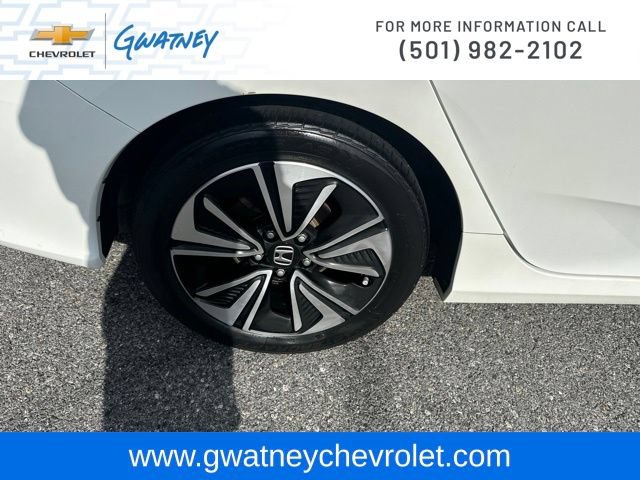 Used 2018 Honda Civic EX-L image 11