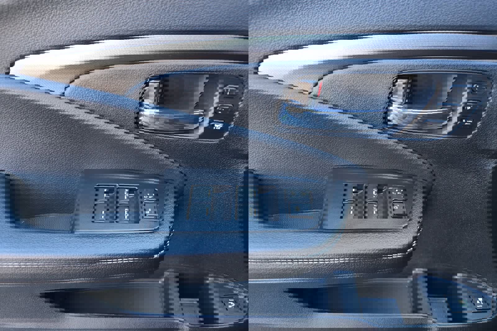 New 2025 Honda Ridgeline RTL image 14