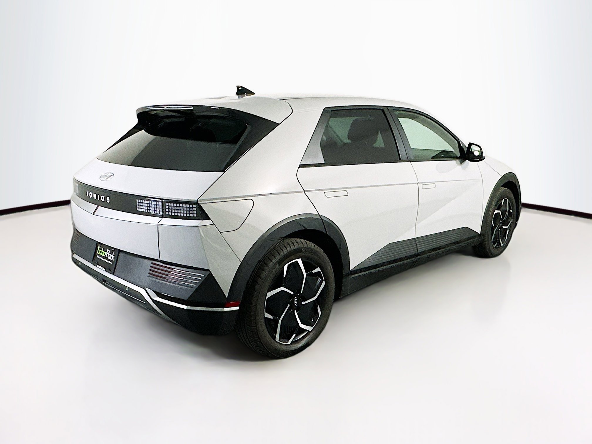 Used 2024 Hyundai Ioniq 5 SEL image 9