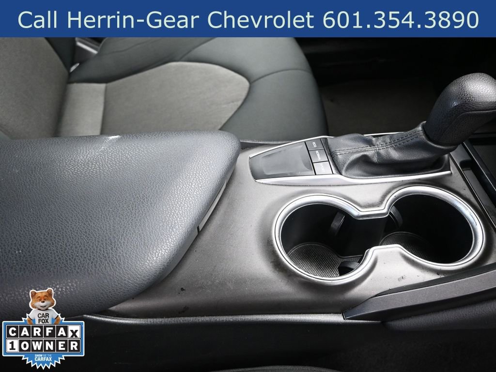 Used 2023 Toyota Camry LE image 28