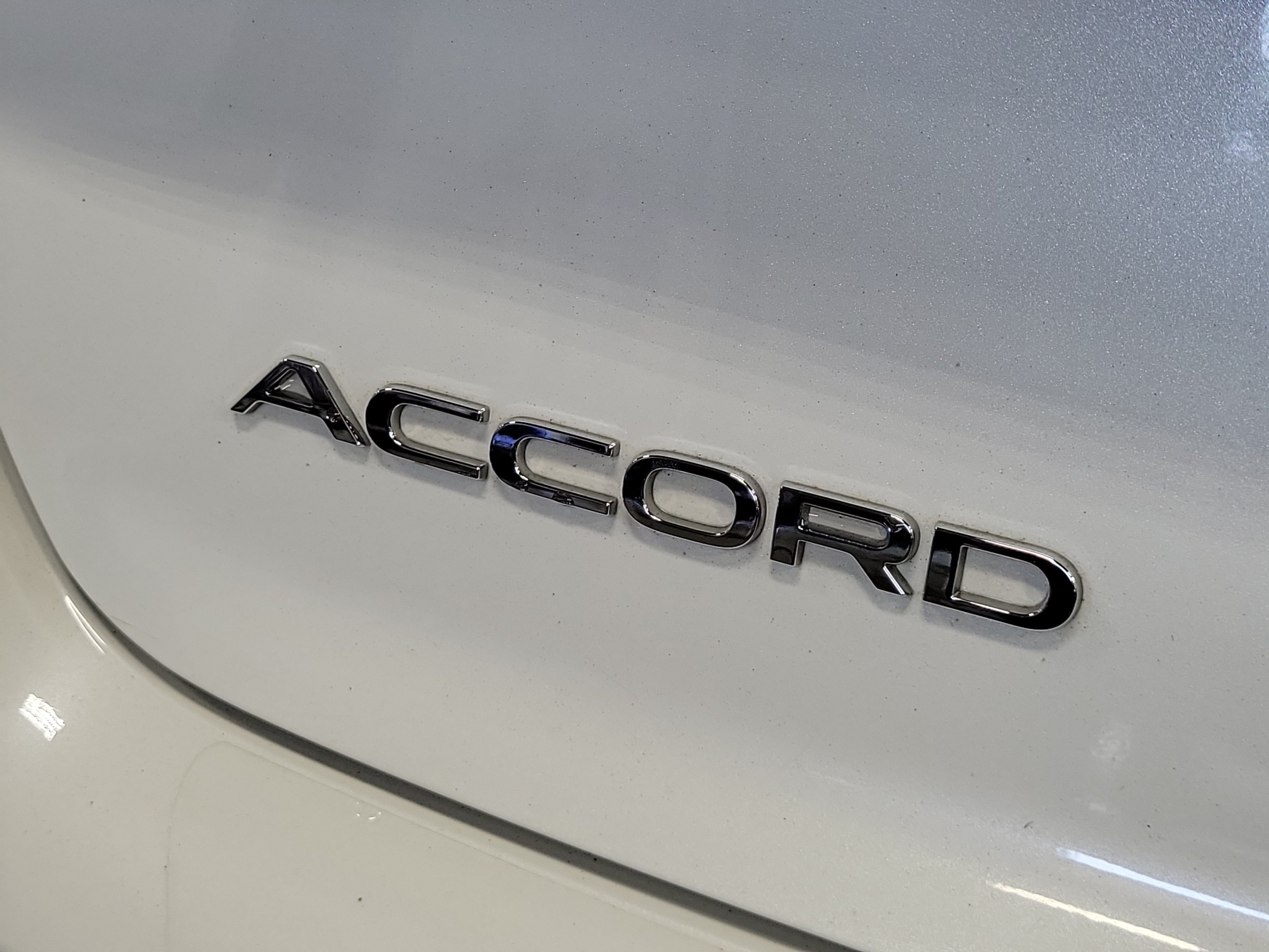 Used 2023 Honda Accord EX image 7
