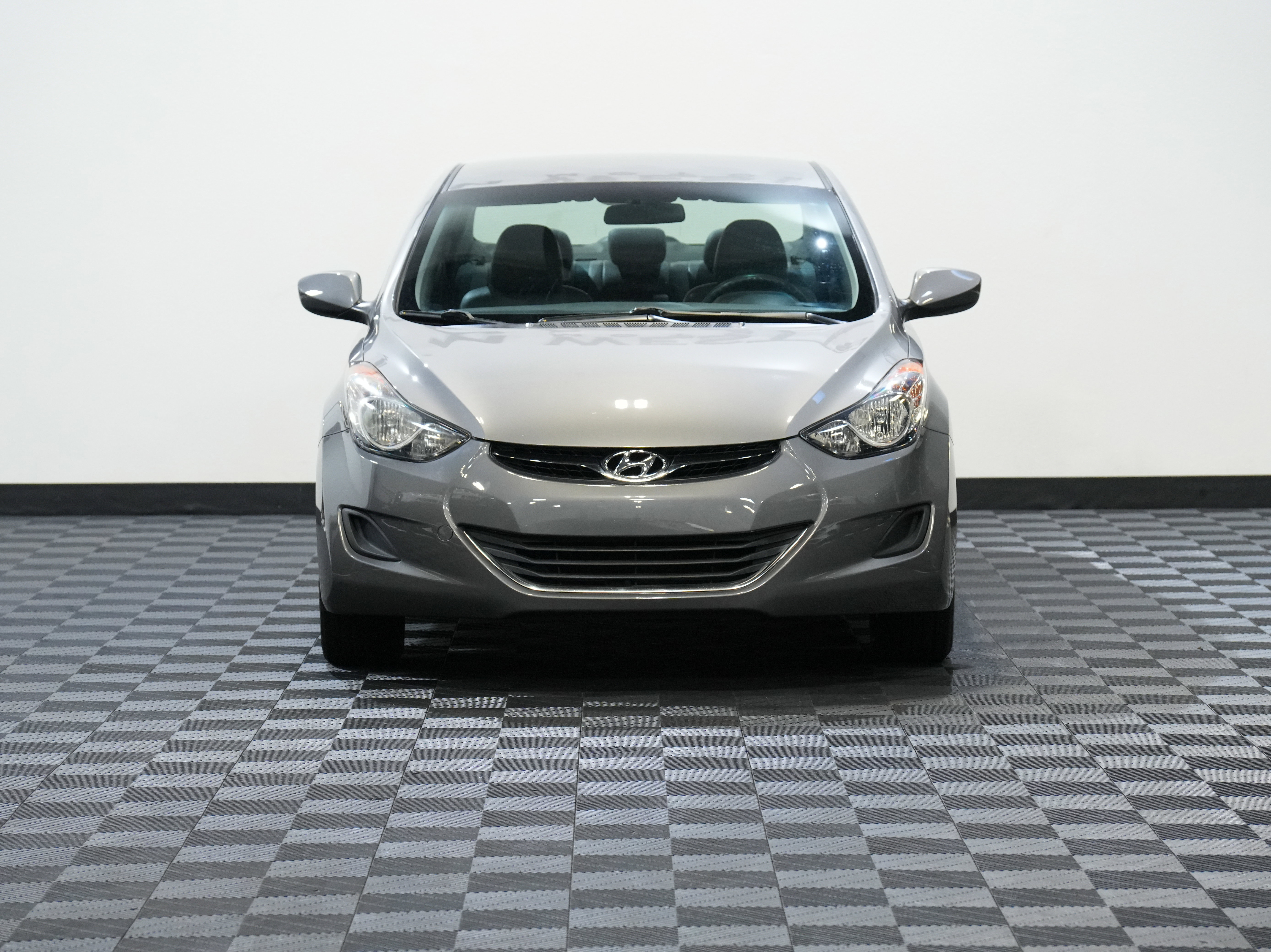 Used 2011 Hyundai Elantra GLS w/ Preferred Equipment Pkg 3 image 4