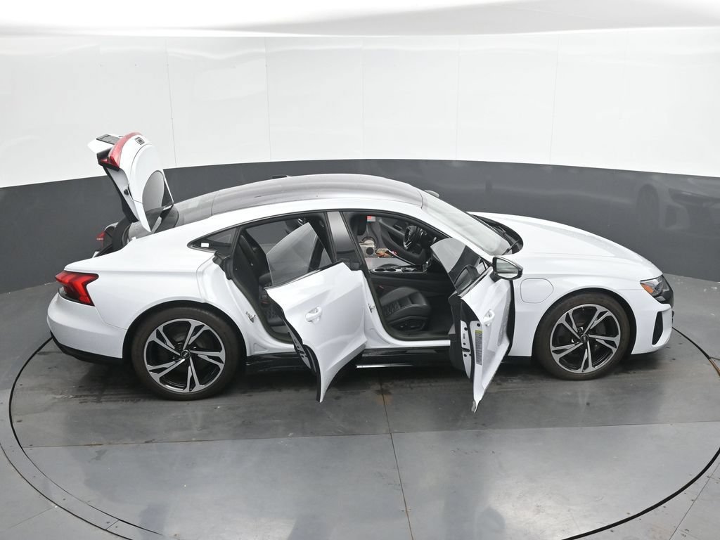 Used 2023 Audi e-tron GT Premium Plus w/ Performance Package AWD/4WD image 50