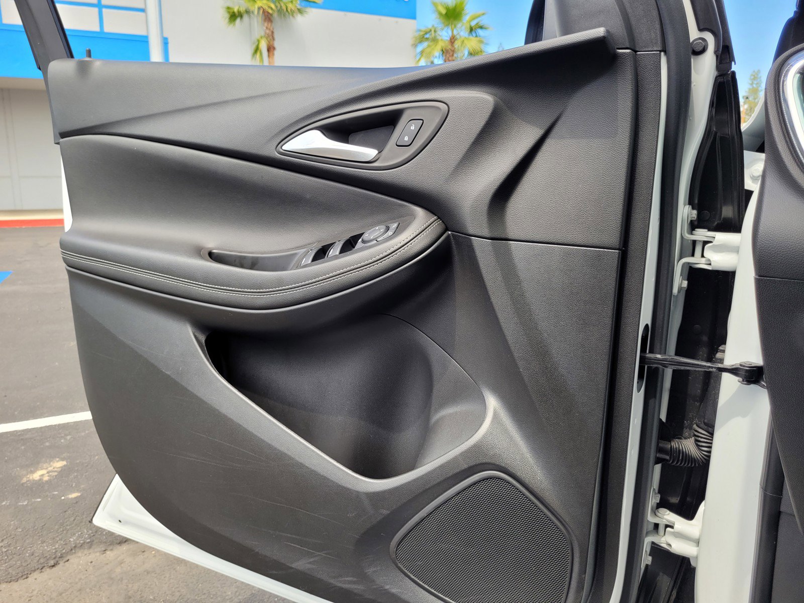 Used 2025 Buick Encore GX Preferred FWD image 25