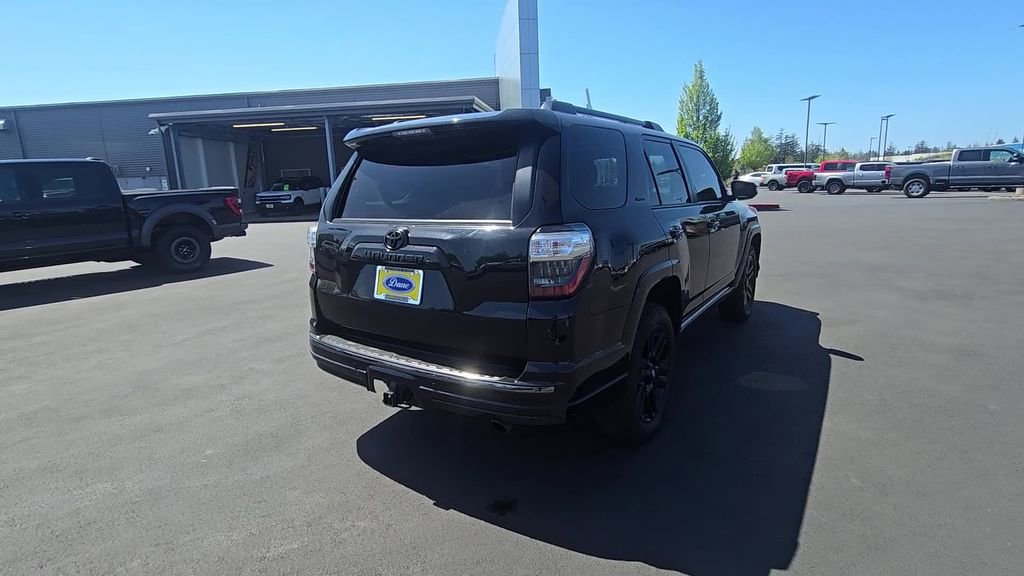 Used 2021 Toyota 4Runner Nightshade AWD/4WD image 4