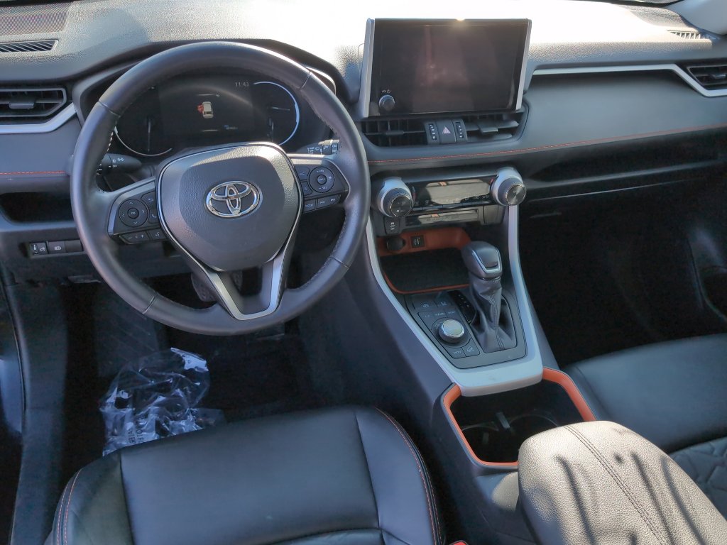 Used 2024 Toyota RAV4 Adventure image 10