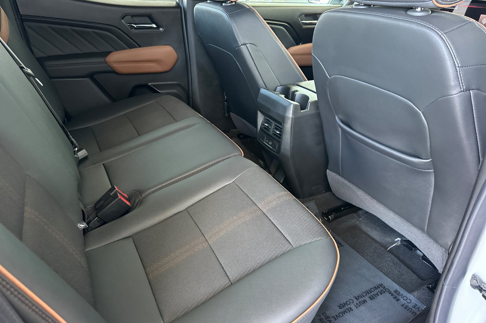Certified 2026 GMC Canyon AT4 AWD/4WD image 18