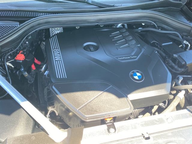Used 2025 BMW X4 xDrive30i AWD/4WD image 23