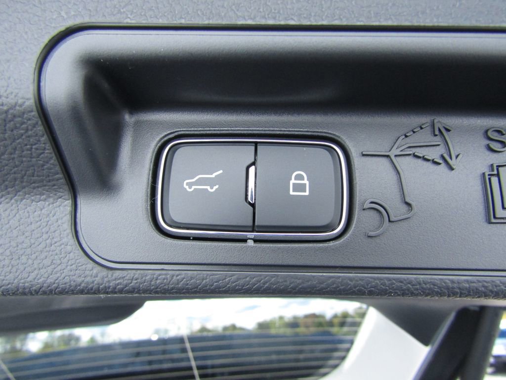 New 2026 Ford Explorer Active image 43