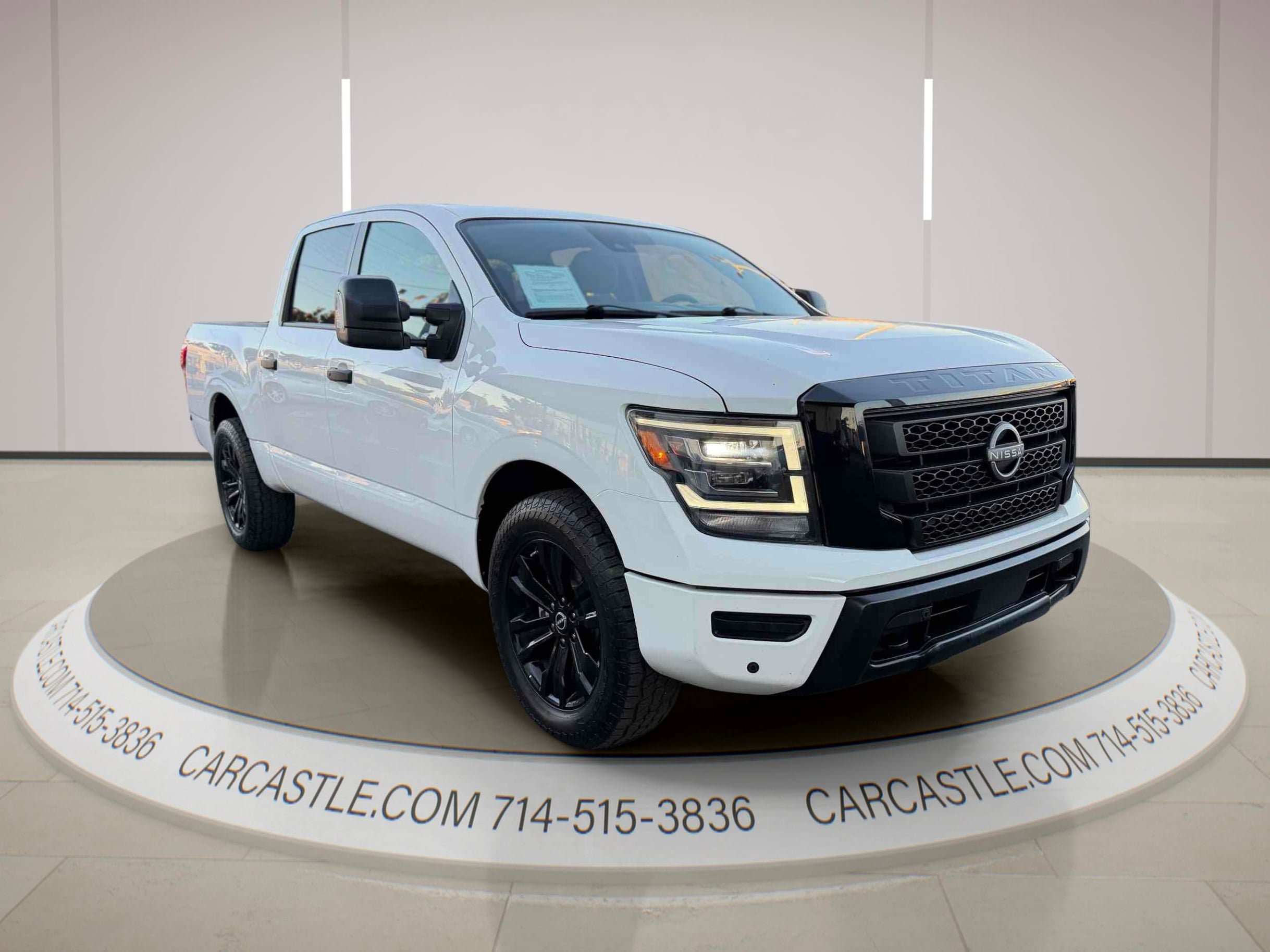 Used 2023 Nissan Titan SV w/ SV Convenience Package AWD/4WD image 7