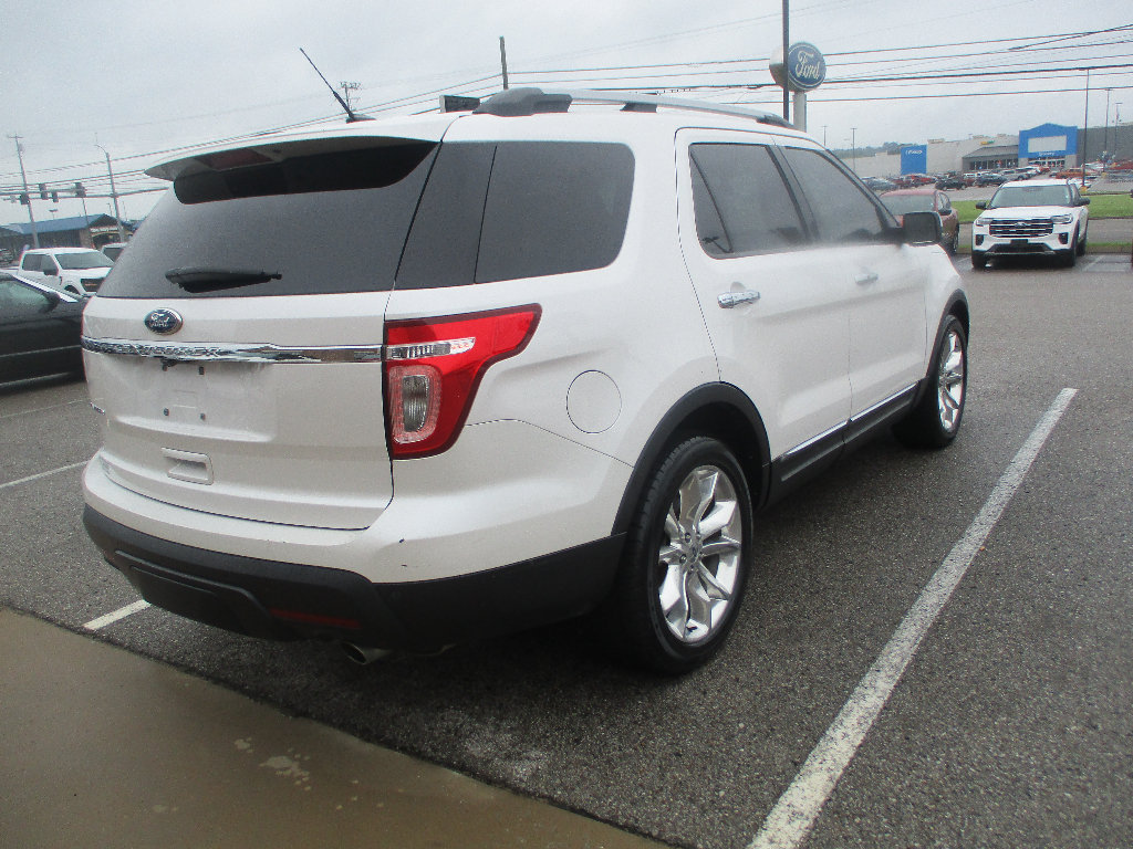 Used 2011 Ford Explorer Limited w/ 302A Rapid Spec Order Code FWD image 22