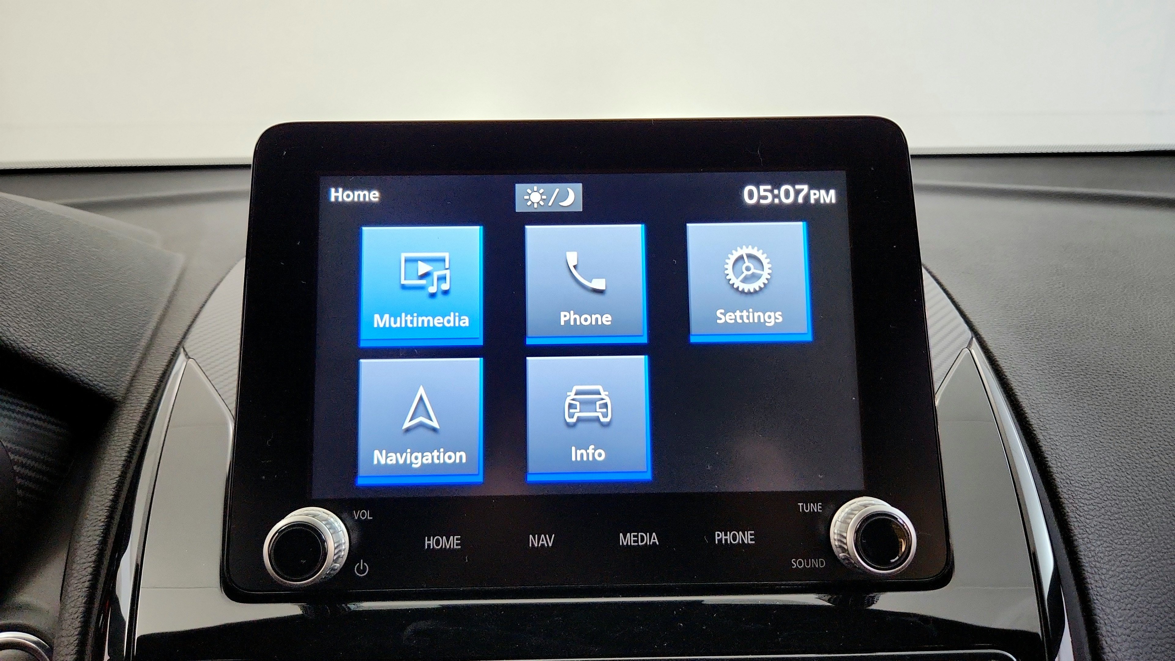 Used 2025 Mitsubishi Eclipse Cross AWD image 23