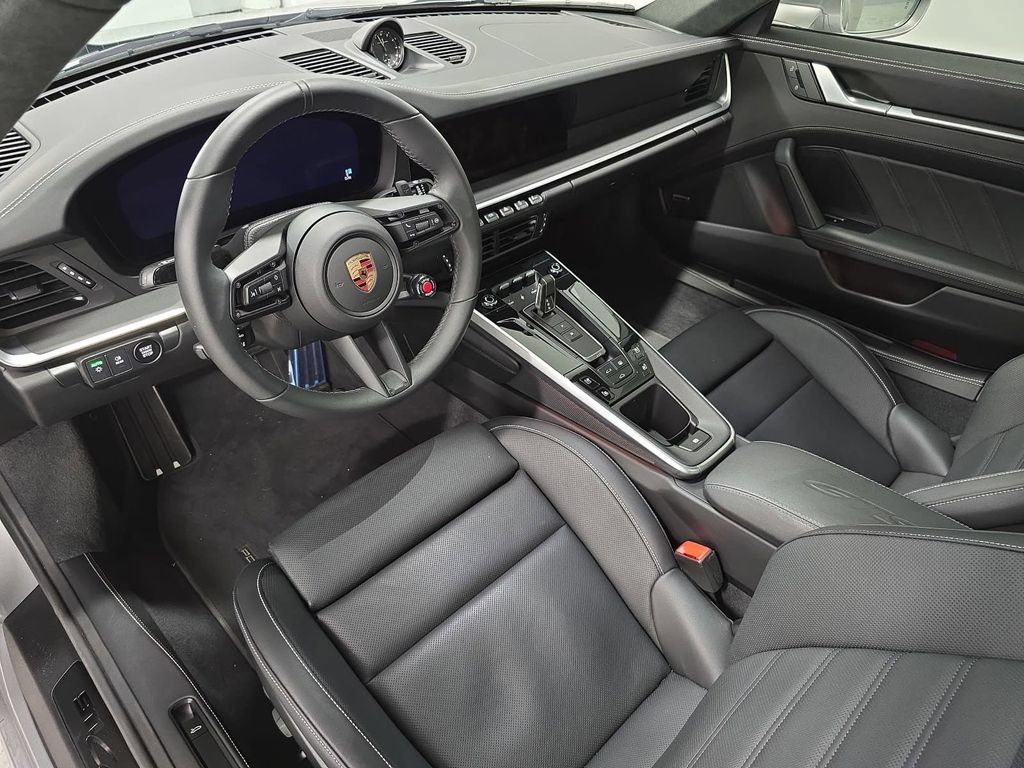 Certified 2025 Porsche 911 Carrera 4 GTS AWD/4WD image 4