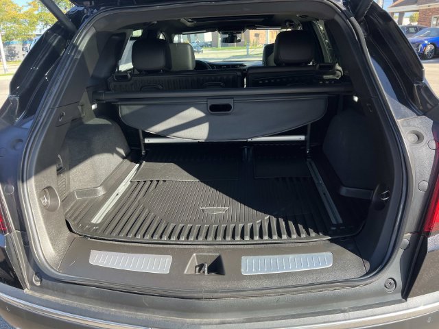 Certified 2024 Cadillac XT5 Premium Luxury w/ LPO, Floor Liner Package AWD/4WD image 10