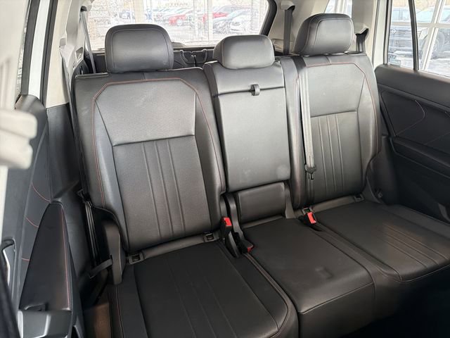 Used 2024 Volkswagen Tiguan Wolfsburg Edition FWD image 17