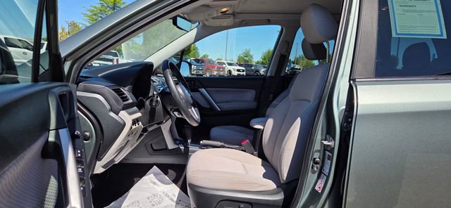 Used 2017 Subaru Forester 2.5i Premium AWD/4WD image 18
