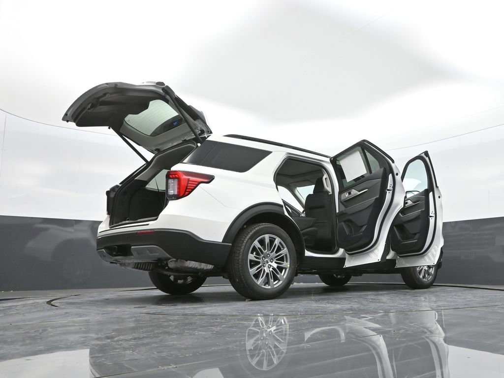 New 2026 Ford Explorer Active w/ Active Comfort Package AWD/4WD image 60