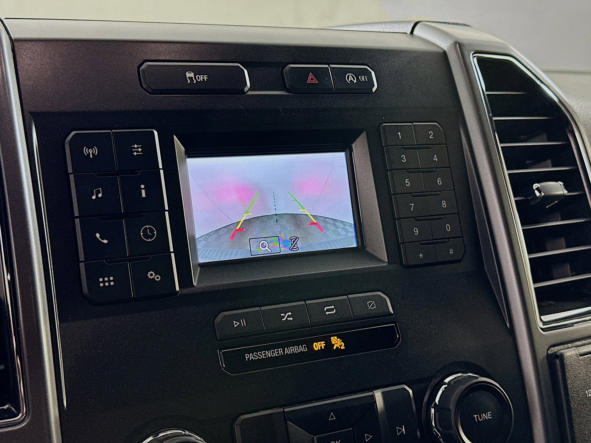 Used 2018 Ford F150 XLT w/ Equipment Group 301A Mid image 21