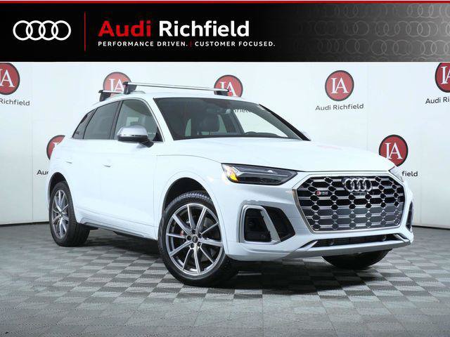 Used 2023 Audi SQ5 Premium Plus w/ Premium Plus Package AWD/4WD image 1