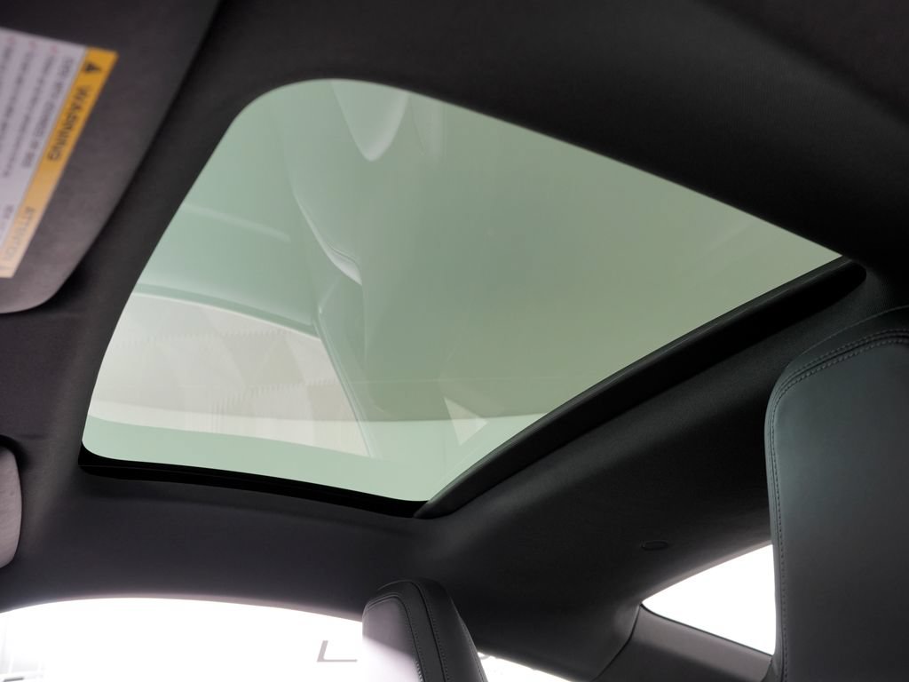 Certified 2025 Porsche 911 Carrera T RWD image 26