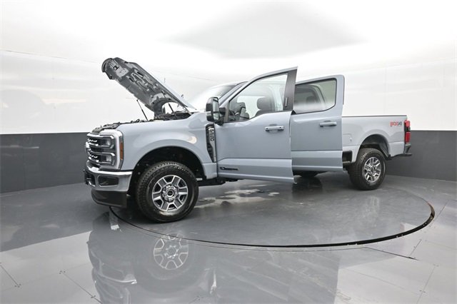 New 2026 Ford F250 Lariat w/ FX4 Off-Road Package image 33