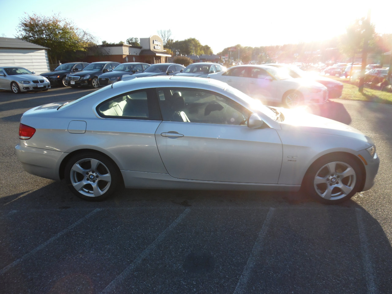 Used 2010 BMW 328i xDrive Coupe image 6