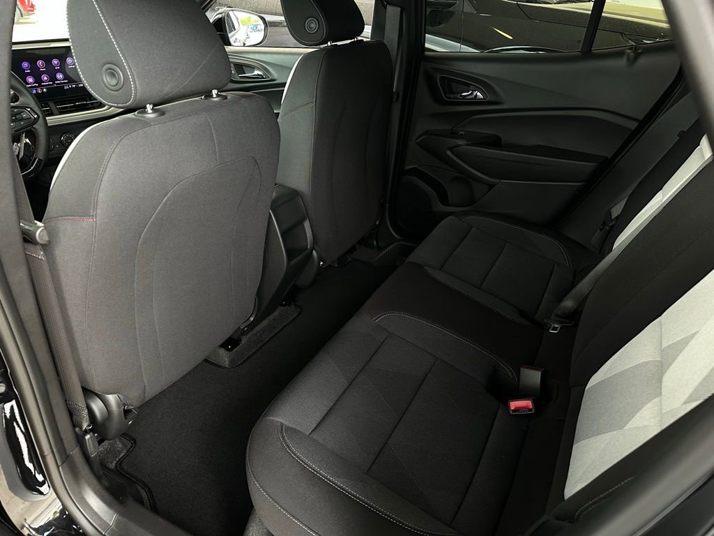 New 2026 Chevrolet Trax RS image 15