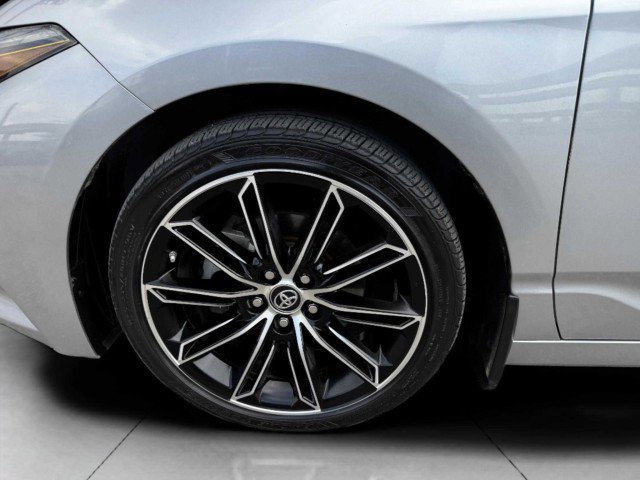 Used 2019 Toyota Avalon XSE image 57
