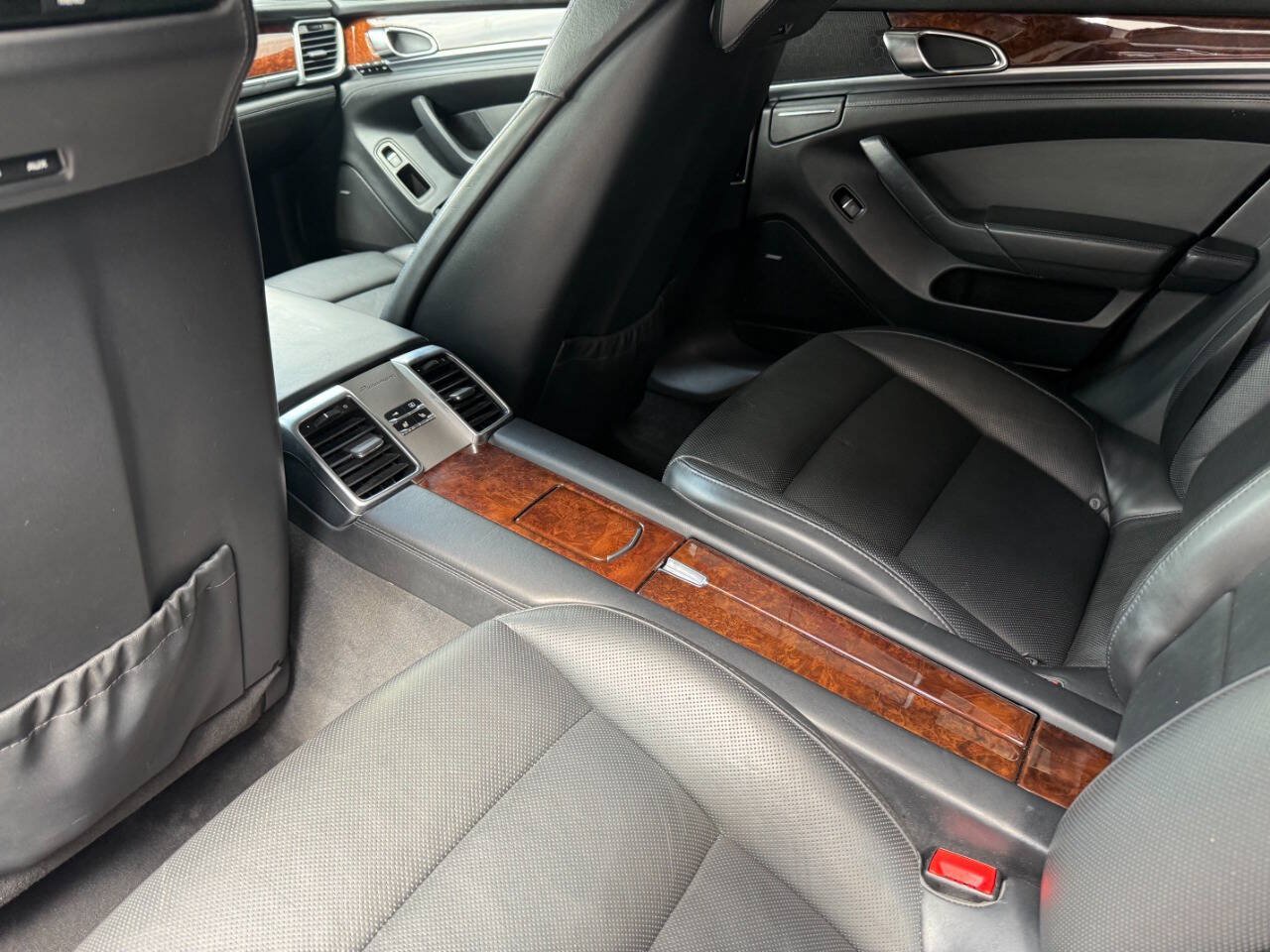 Used 2011 Porsche Panamera 4S AWD/4WD image 38