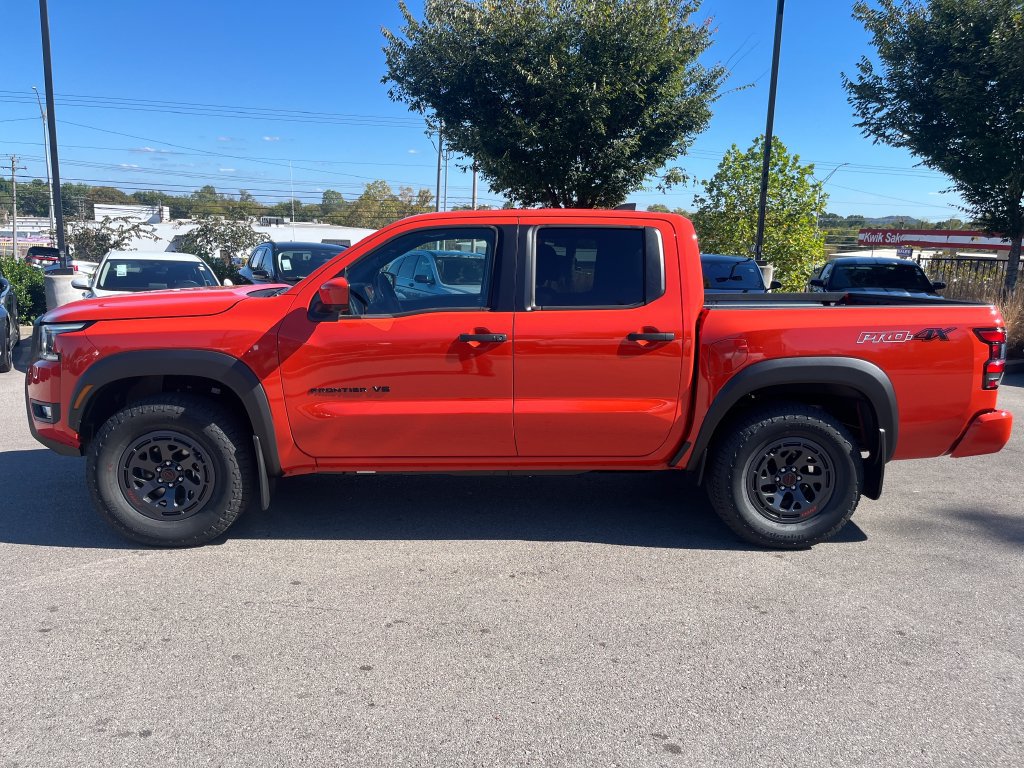 New 2027 Nissan Frontier PRO-4X w/ Pro Premium Package AWD/4WD image 9