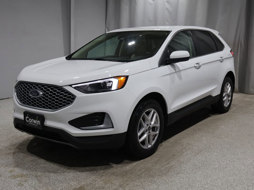 Used 2024 Ford Edge SEL image 7