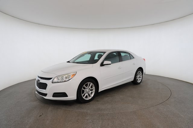 Used 2014 Chevrolet Malibu LT w/ Power Convenience Package image 2