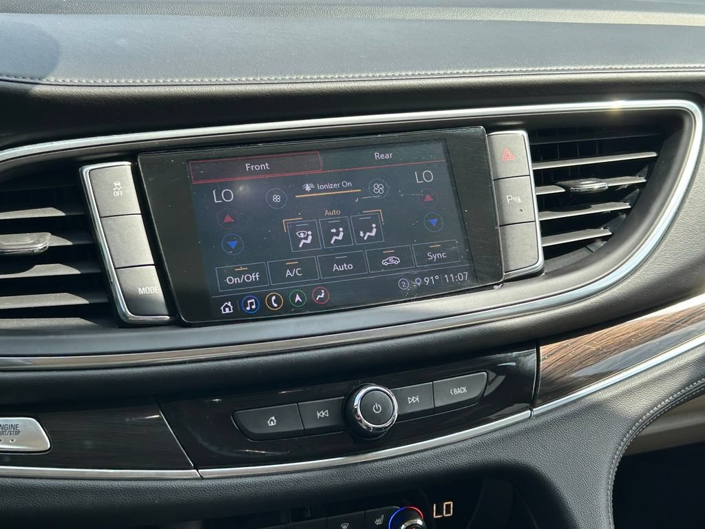 Used 2020 Buick Enclave Essence w/ Sound and Sites Package FWD image 19