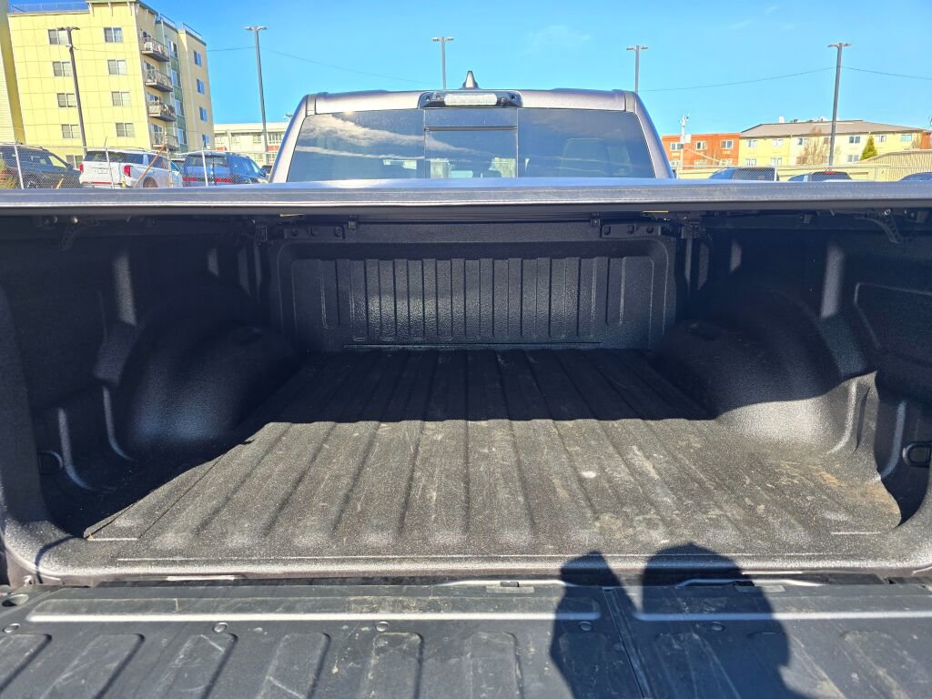 Used 2023 RAM 1500 Limited image 15