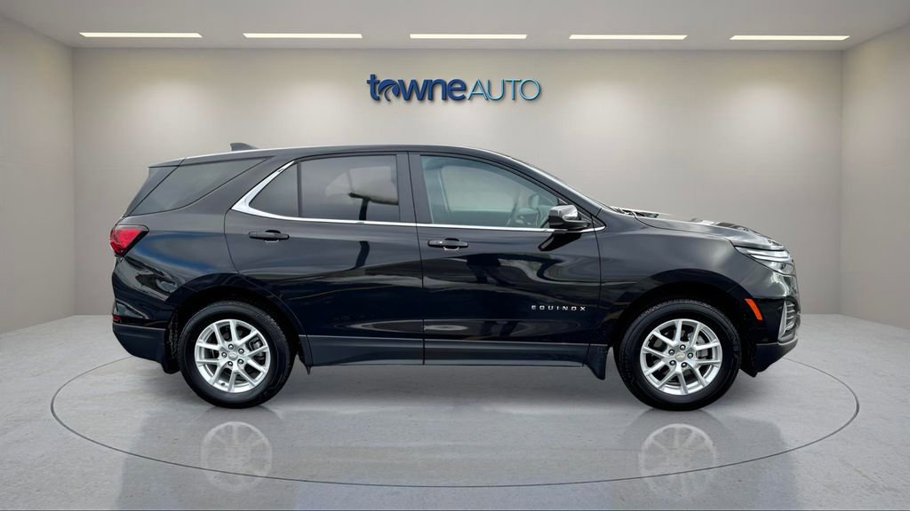 Used 2023 Chevrolet Equinox LT image 6