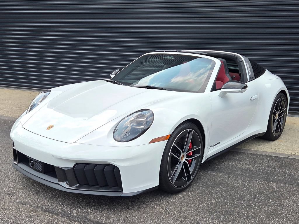 Certified 2026 Porsche 911 Targa 4 GTS AWD/4WD image 6