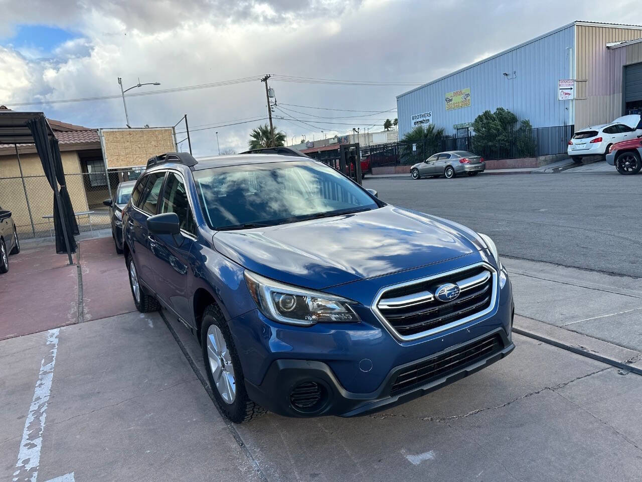 Used 2019 Subaru Outback 2.5i image 2