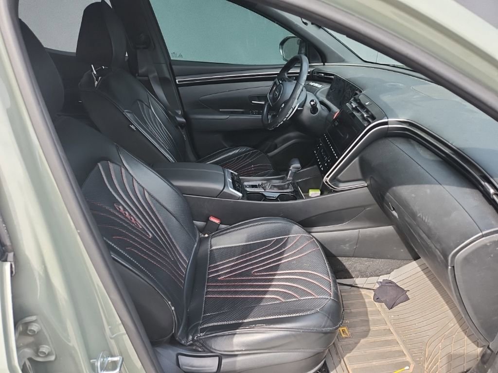 Used 2023 Hyundai Santa Cruz SEL Premium image 15