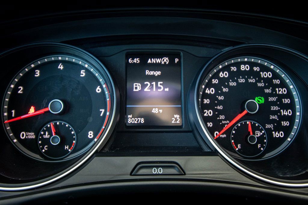 Used 2018 Volkswagen Atlas SE image 2