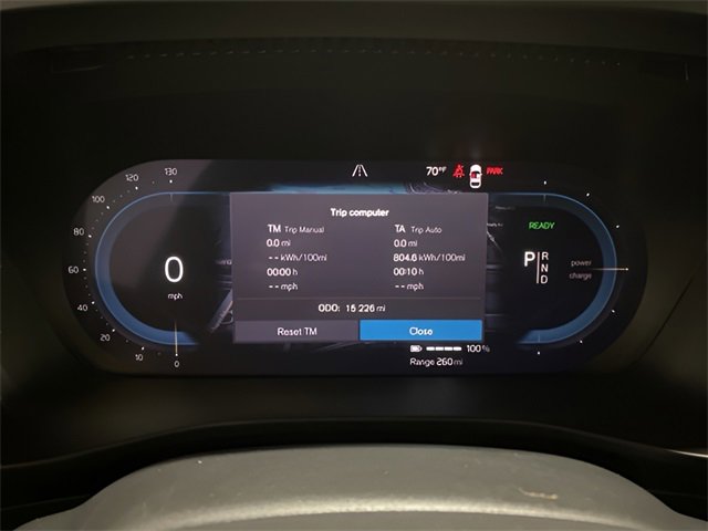 Used 2023 Volvo XC40 Recharge Ultimate w/ Protection Package Premier image 13