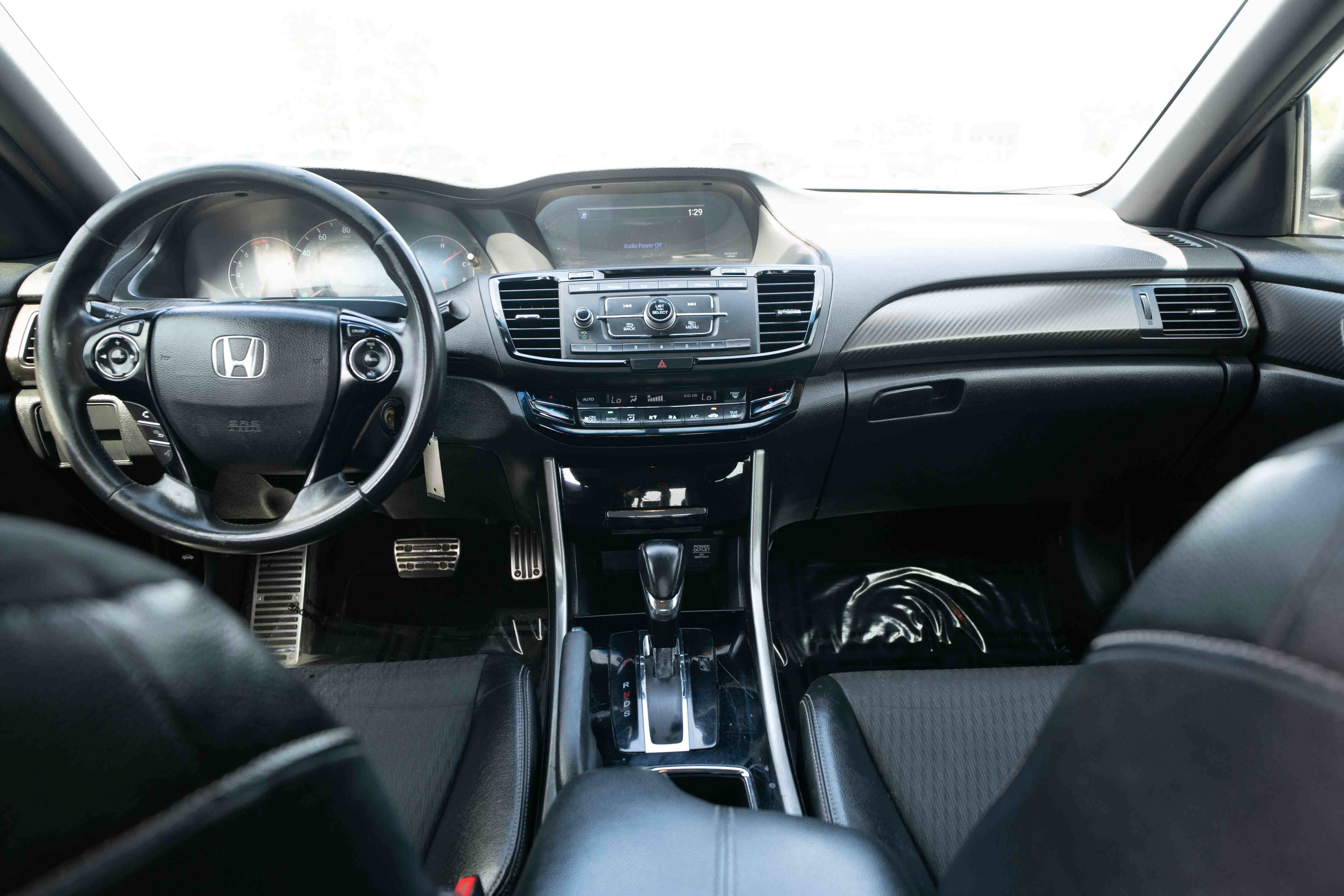 Used 2016 Honda Accord Sport image 20