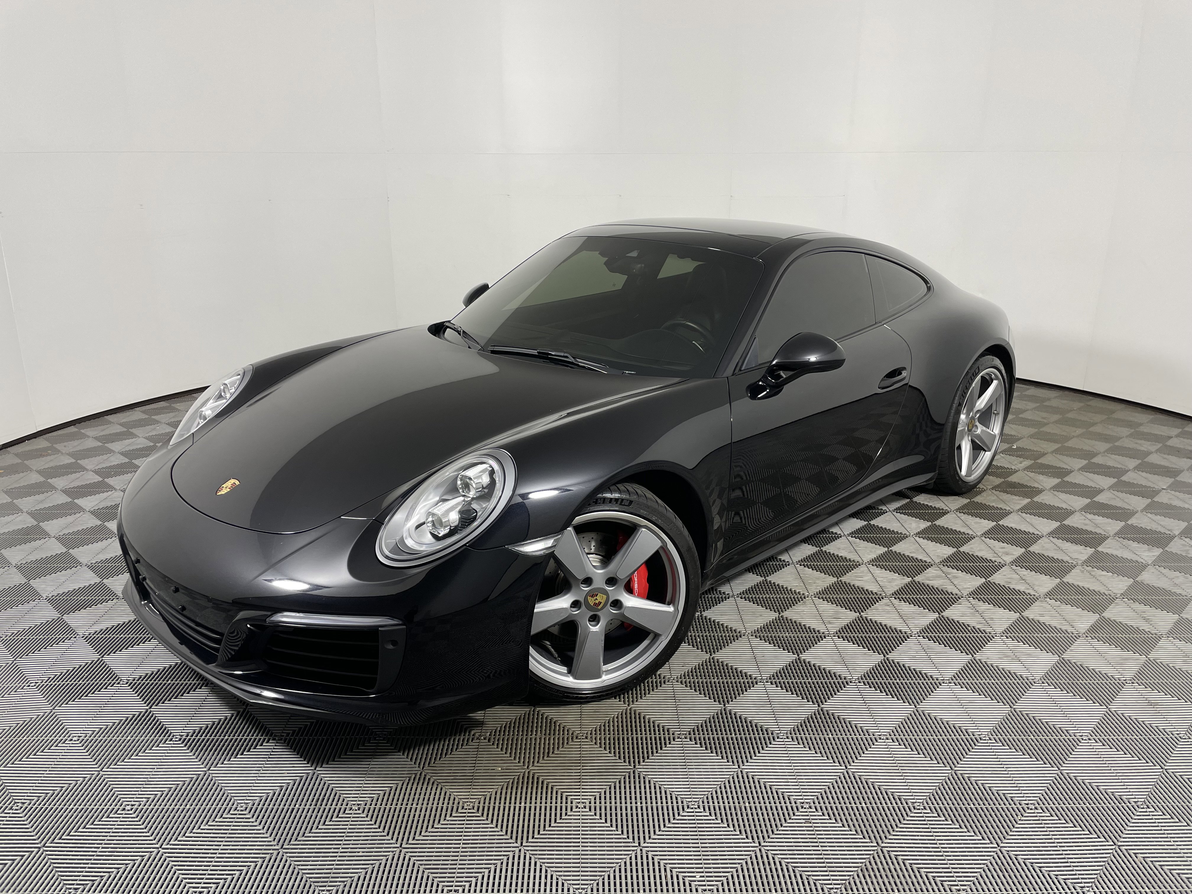 Certified 2018 Porsche 911 Carrera 4S
