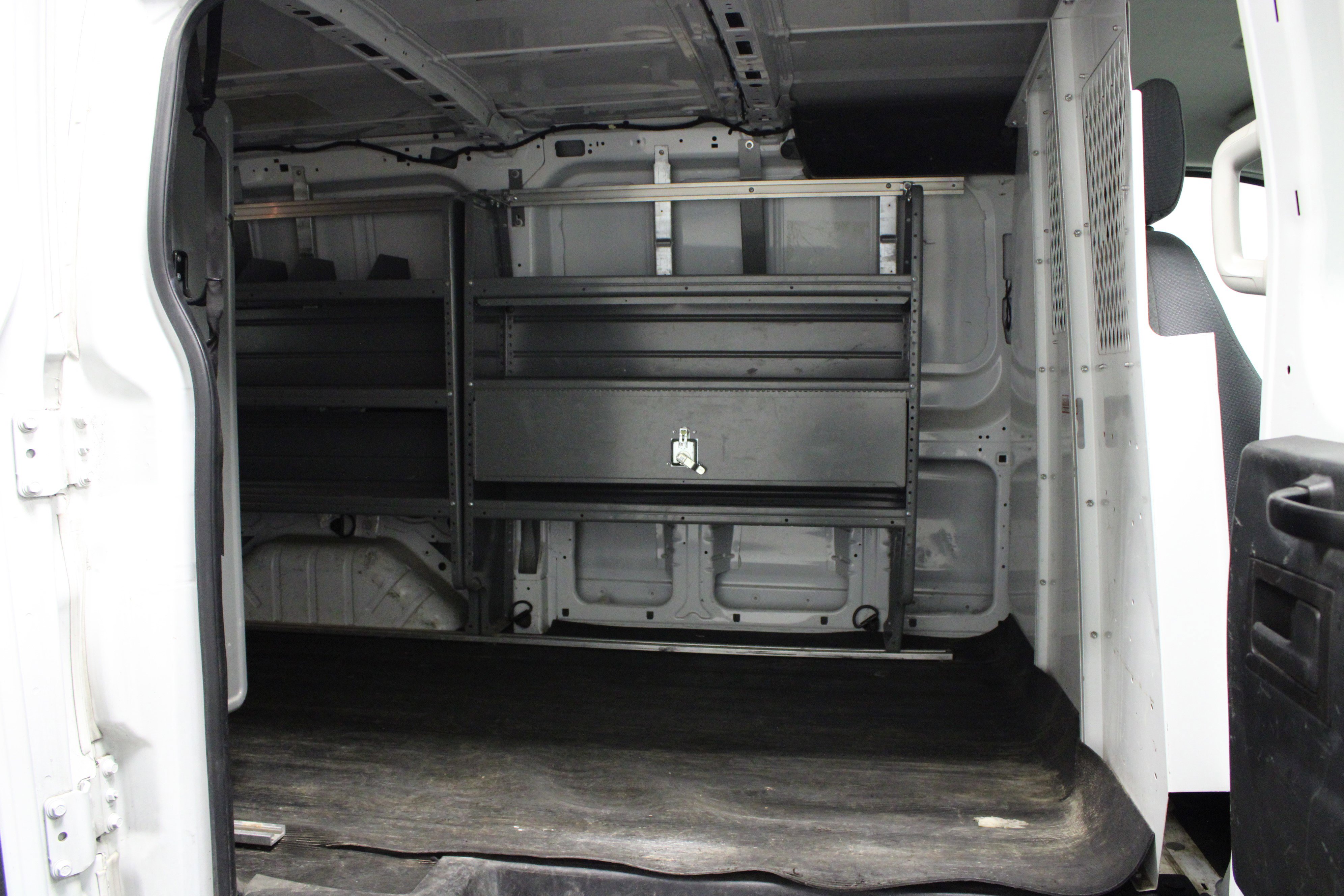 Used 2015 Ford Transit 250 130 Low Roof w/ Exterior Upgrade Package image 14