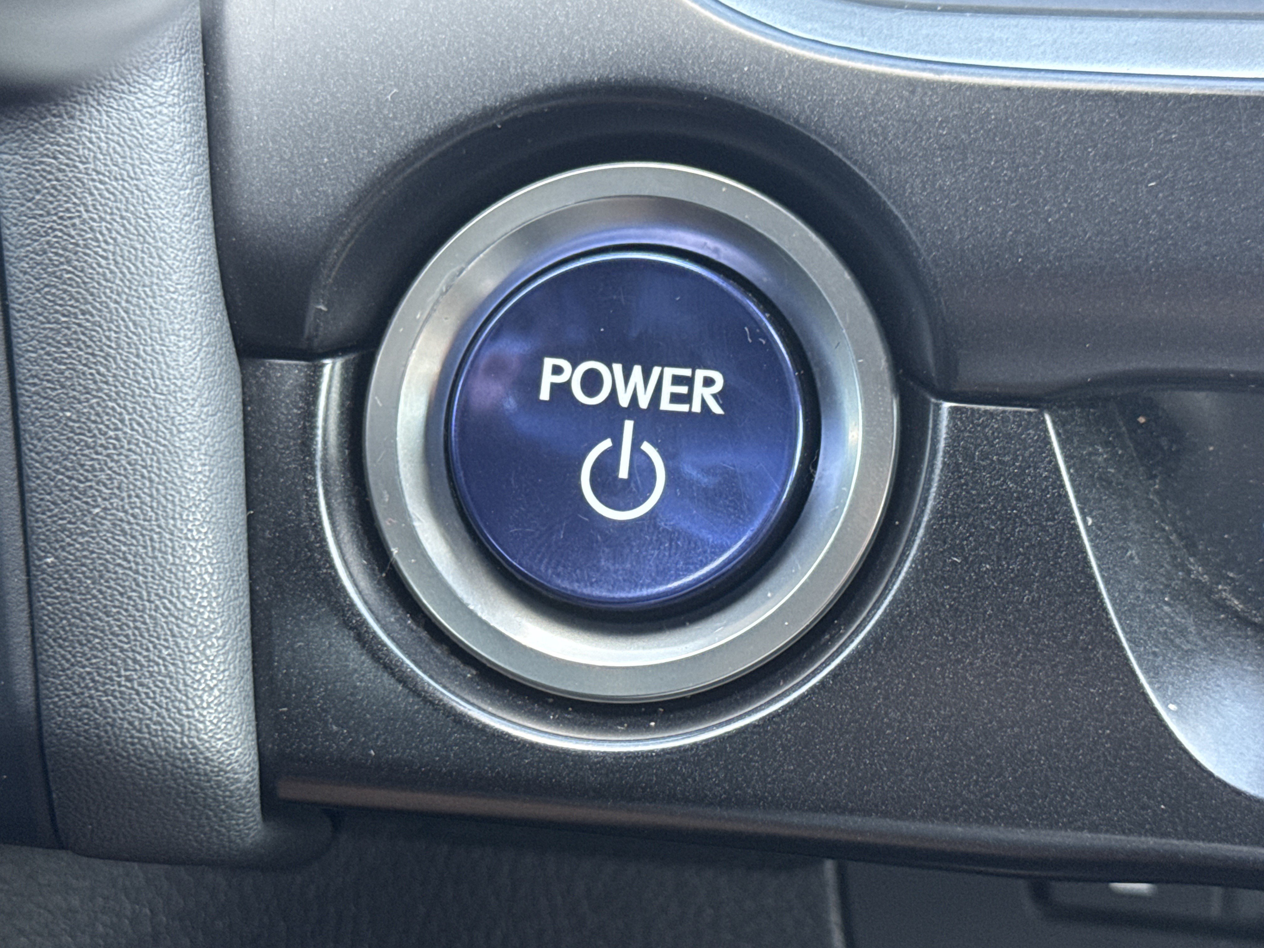 Used 2022 Lexus UX 250h AWD/4WD image 23